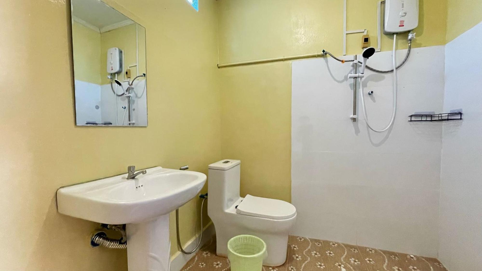 Moukdavan Guesthouse Λουάνγκ Πραμπάνγκ Εξωτερικό φωτογραφία