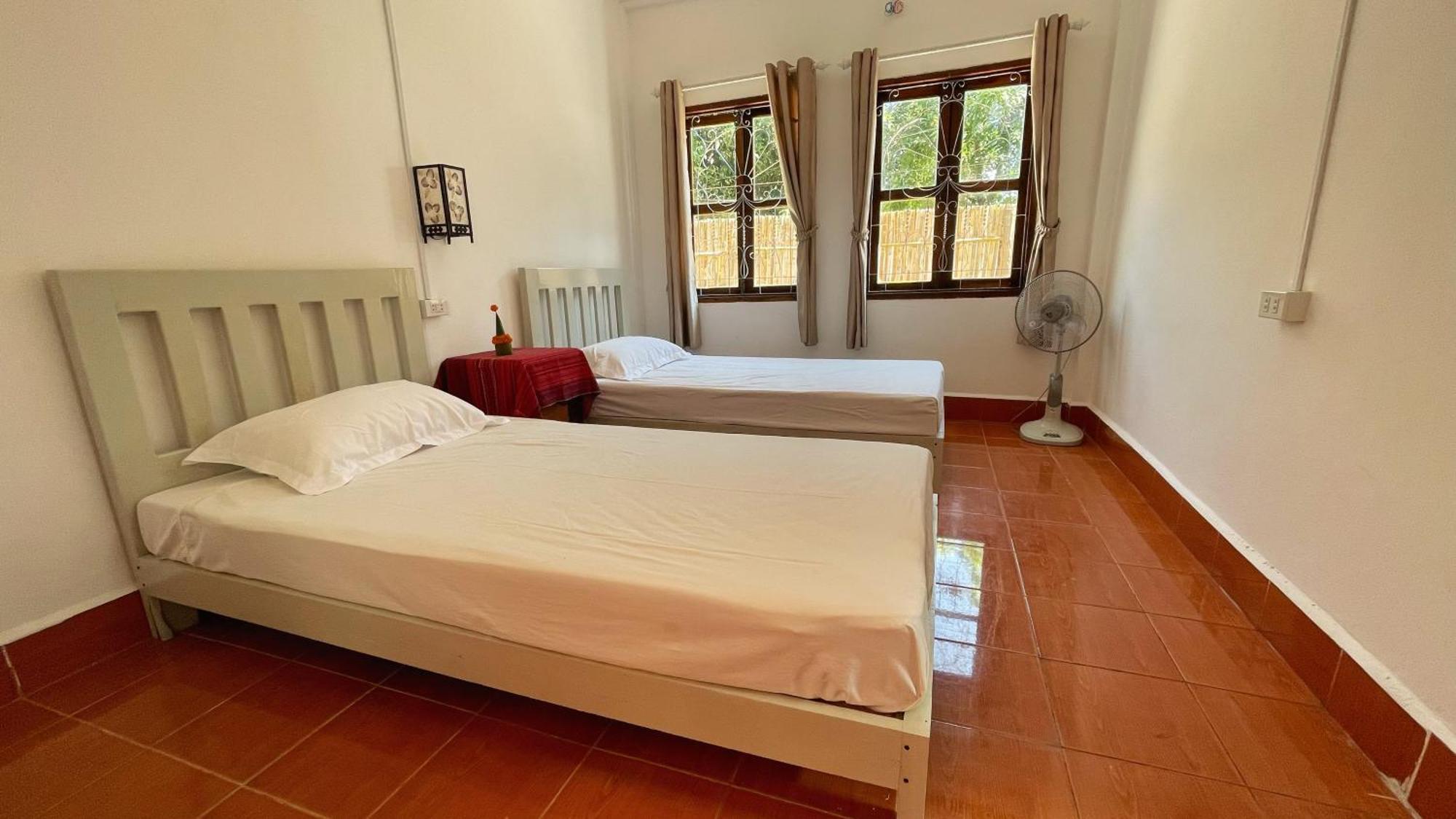 Moukdavan Guesthouse Λουάνγκ Πραμπάνγκ Εξωτερικό φωτογραφία